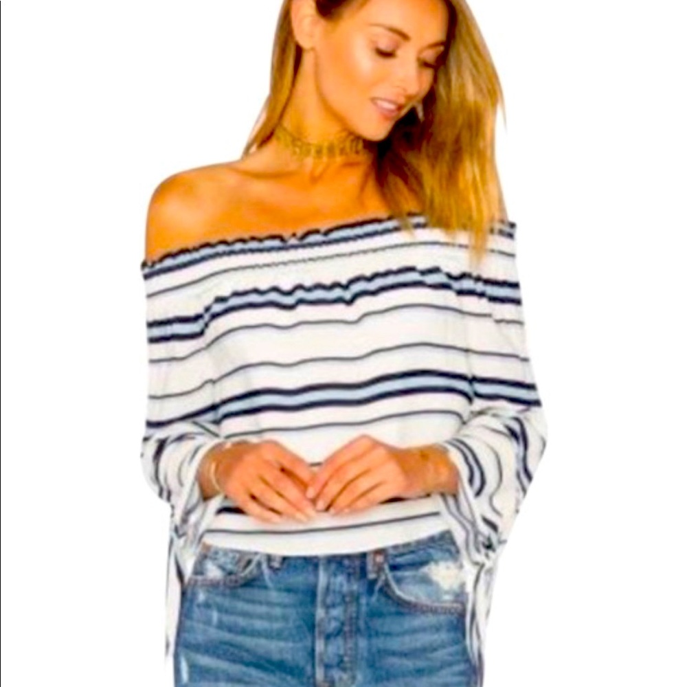 Lovers and Friends Small Off shoulder